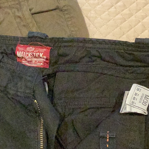 Lot of 3 cargo shorts - Picture 5 of 7